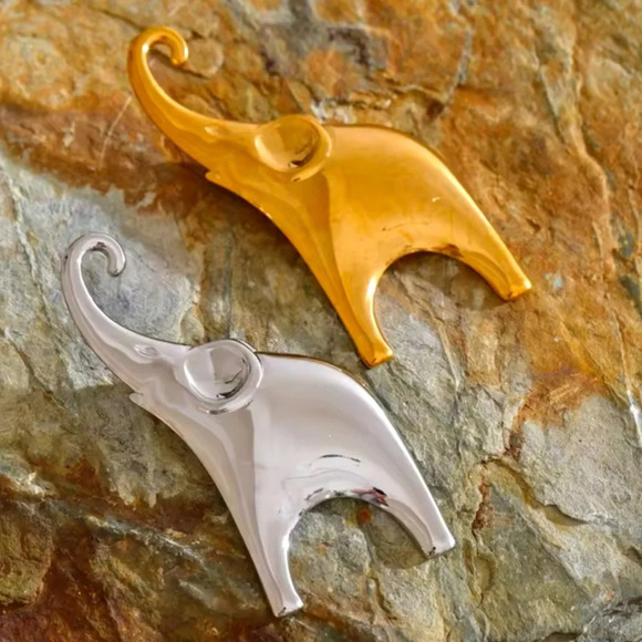 Elephant Luck Stainless Steel Waterproof Brooch - Picture 6 of 8